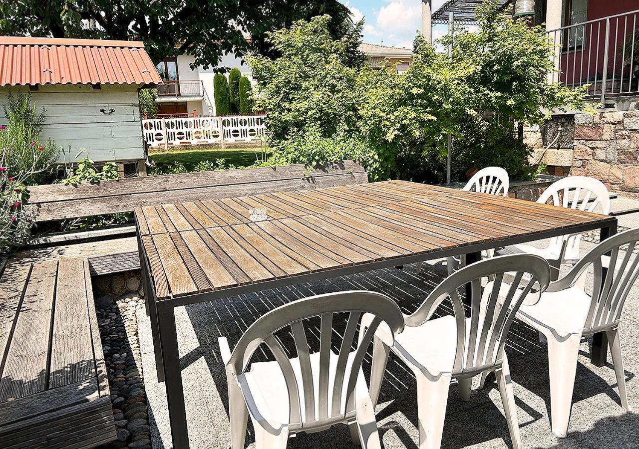 La Mansardina Apartment Venegono Superiore Bagian luar foto